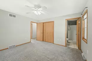 6738 Henry Rd, Belleville, WI 53508 - Photo 35