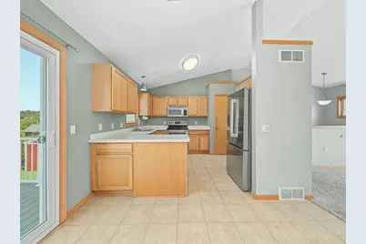6738 Henry Road, Belleville, WI 53508 - Photo 15