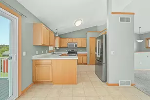 6738 Henry Rd, Belleville, WI 53508 - Photo 15