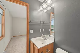6738 Henry Rd, Belleville, WI 53508 - Photo 37