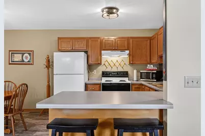 403 Hanson Road, Stoughton, WI 53589 - Photo 17