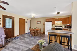 403 Hanson Rd, Stoughton, WI 53589 - Photo 15