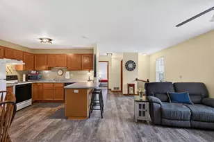 403 Hanson Rd, Stoughton, WI 53589 - Photo 21