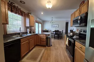 3418 Buckhorn Trce, Janesville, WI 53548 - Photo 11
