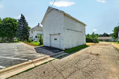 1617 16th Avenue, Monroe, WI 53566 - Photo 11