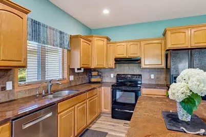 5200 Preservation Place, Sun Prairie, WI 53590 - Photo 11