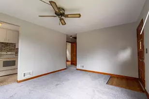 1724 Prairie Ave, Beloit, WI 53511 - Photo 3