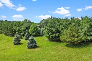 191 Fish Ct, Oxford, WI 53952 - Photo 5