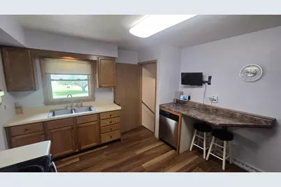 318 S Charles Street, Westfield, WI 53964 - Photo 7