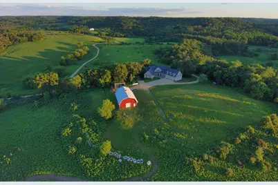 4526 County Road Q Road, Ridgeville, WI 53533 - Photo 55