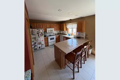2518 Scenic Ridge Drive, Madison, WI 53719 - Photo 5