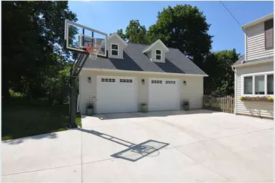 5601 Lake Mendota Drive, Madison, WI 53705 - Photo 3