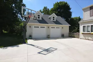 5601 Lake Mendota Dr, Madison, WI 53705 - Photo 3