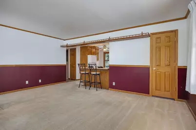4602 Esch Lane, Madison, WI 53704 - Photo 5