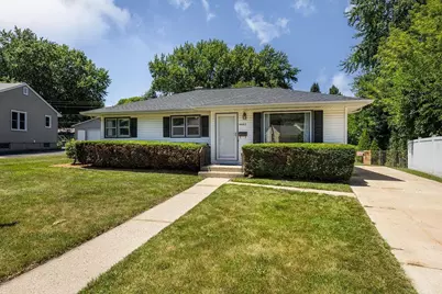 4602 Esch Lane, Madison, WI 53704 - Photo 1
