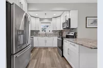 7404 University Avenue, Middleton, WI 53562 - Photo 23