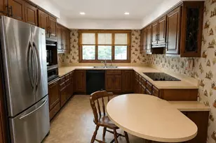 14313 W Golf Air Dr, Janesville, WI 53536 - Photo 11