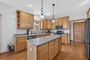 1000 Glen View Ct, Mount Horeb, WI 53572 - Photo 15