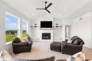 1314 Spahn Dr, Waunakee, WI 53597 - Photo 15