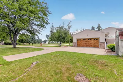 N6839 Donlin Drive, Pardeeville, WI 53954 - Photo 41