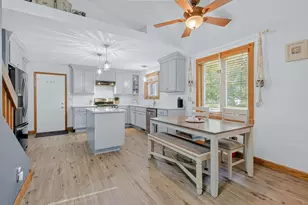 N6839 Donlin Dr, Pardeeville, WI 53954 - Photo 9