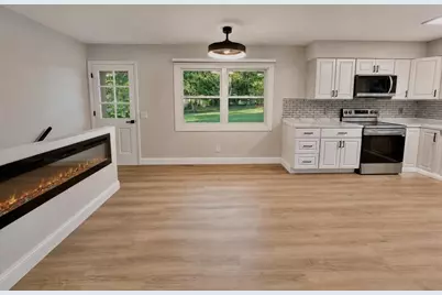 21 N Kenosha Drive, Madison, WI 53705 - Photo 7