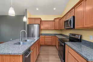 234 E Hill Pkwy, Madison, WI 53718 - Photo 31