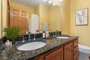 234 E Hill Pkwy, Madison, WI 53718 - Photo 13