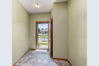 234 East Hill Parkway, Madison, WI 53718 - Photo 27
