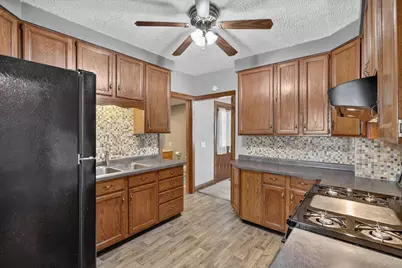 1123 8th Street, Beloit, WI 53511 - Photo 19