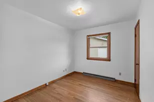 418 Grant St, Beaver Dam, WI 53916 - Photo 9