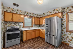 418 Grant St, Beaver Dam, WI 53916 - Photo 7