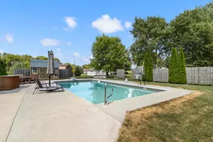 2306 Surrey Ln, Baraboo, WI 53913 - Photo 61