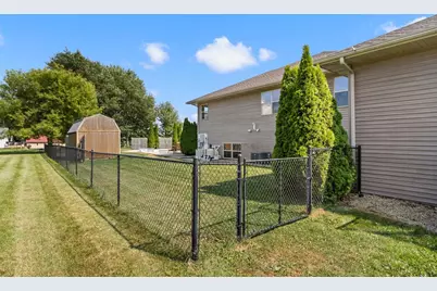 2306 Surrey Lane, Baraboo, WI 53913 - Photo 67
