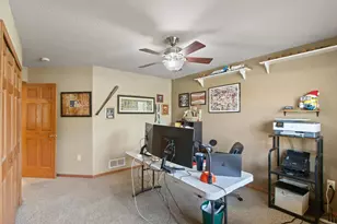2306 Surrey Ln, Baraboo, WI 53913 - Photo 33