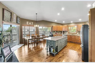 2306 Surrey Lane, Baraboo, WI 53913 - Photo 11