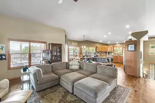2306 Surrey Ln, Baraboo, WI 53913 - Photo 9