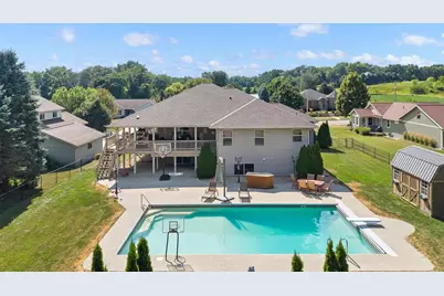 2306 Surrey Lane, Baraboo, WI 53913 - Photo 3