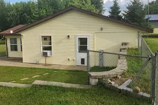 N3772 Fandrich St, Oxford, WI 53952 - Photo 3