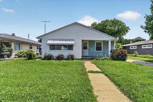 1239 S Terrace St, Janesville, WI 53546 - Photo 3