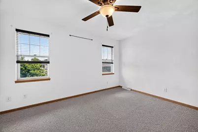 637 Garfield Avenue, Janesville, WI 53536 - Photo 21