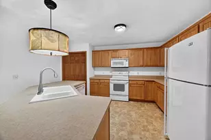 637 Garfield Ave, Janesville, WI 53536 - Photo 17
