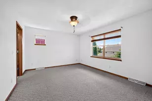 637 Garfield Ave, Janesville, WI 53536 - Photo 25