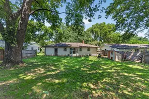 1121 Debra Ln, Madison, WI 53704 - Photo 21