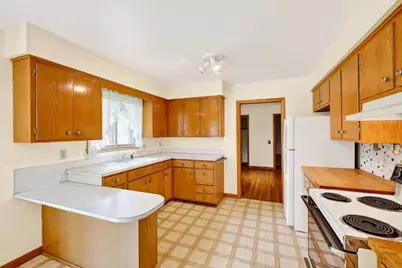 4801 Goldfinch Drive, Madison, WI 53714 - Photo 11