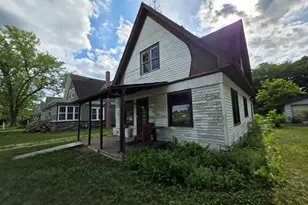 225 S Linden St, Adams, WI 53910 - Photo 1