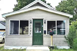 1342 Kenwood Ave, Beloit, WI 53511 - Photo 1