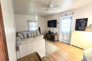 1342 Kenwood Ave, Beloit, WI 53511 - Photo 3