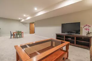 118 N High Point Rd, Madison, WI 53717 - Photo 41