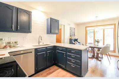 118 N High Point Road, Madison, WI 53717 - Photo 17